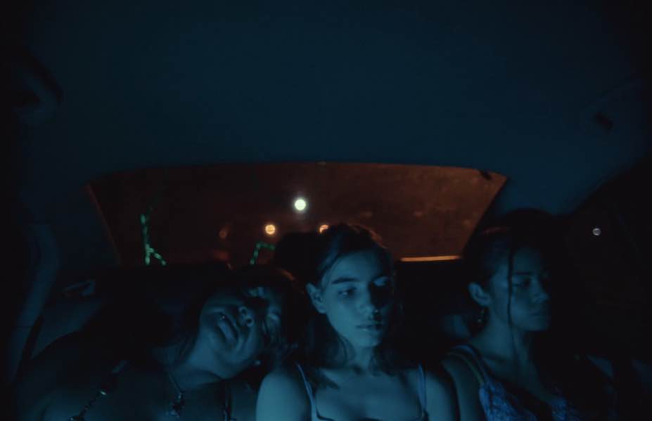 Captura de Pantalla 2026-04-12 a la(s) 00.01.29_1_11zon