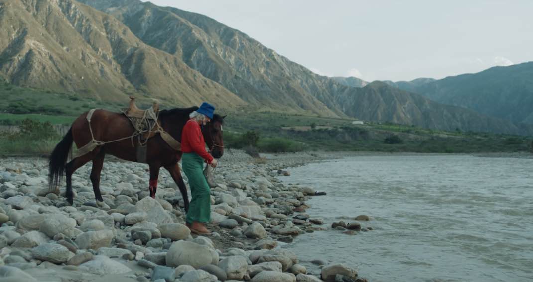 Captura de Pantalla 2026-04-18 a la(s) 22.35.08_3_11zon